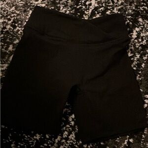 Oner Active Crossover Waist Black Shorts